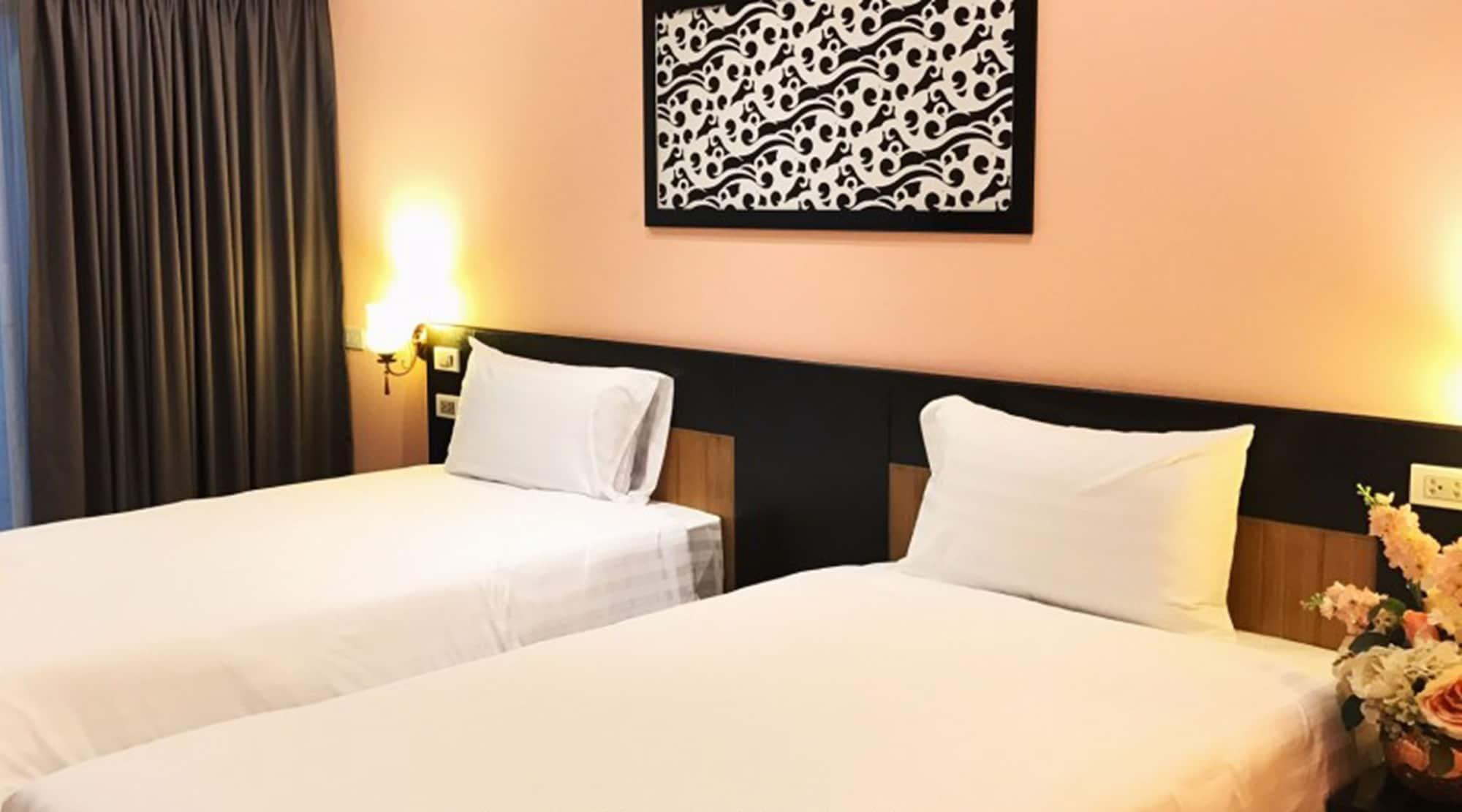 Phuket Chinoinn-Shaplus Certified Exteriör bild