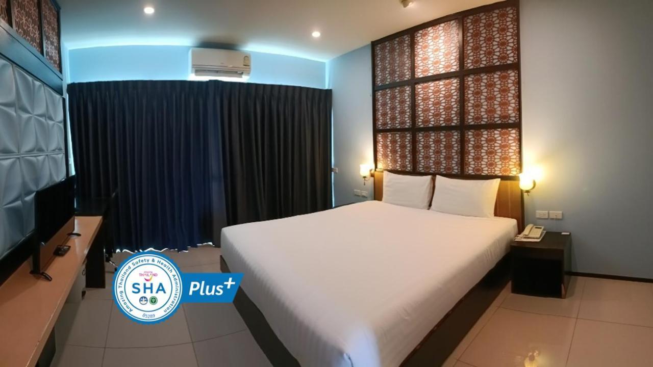 Phuket Chinoinn-Shaplus Certified Exteriör bild
