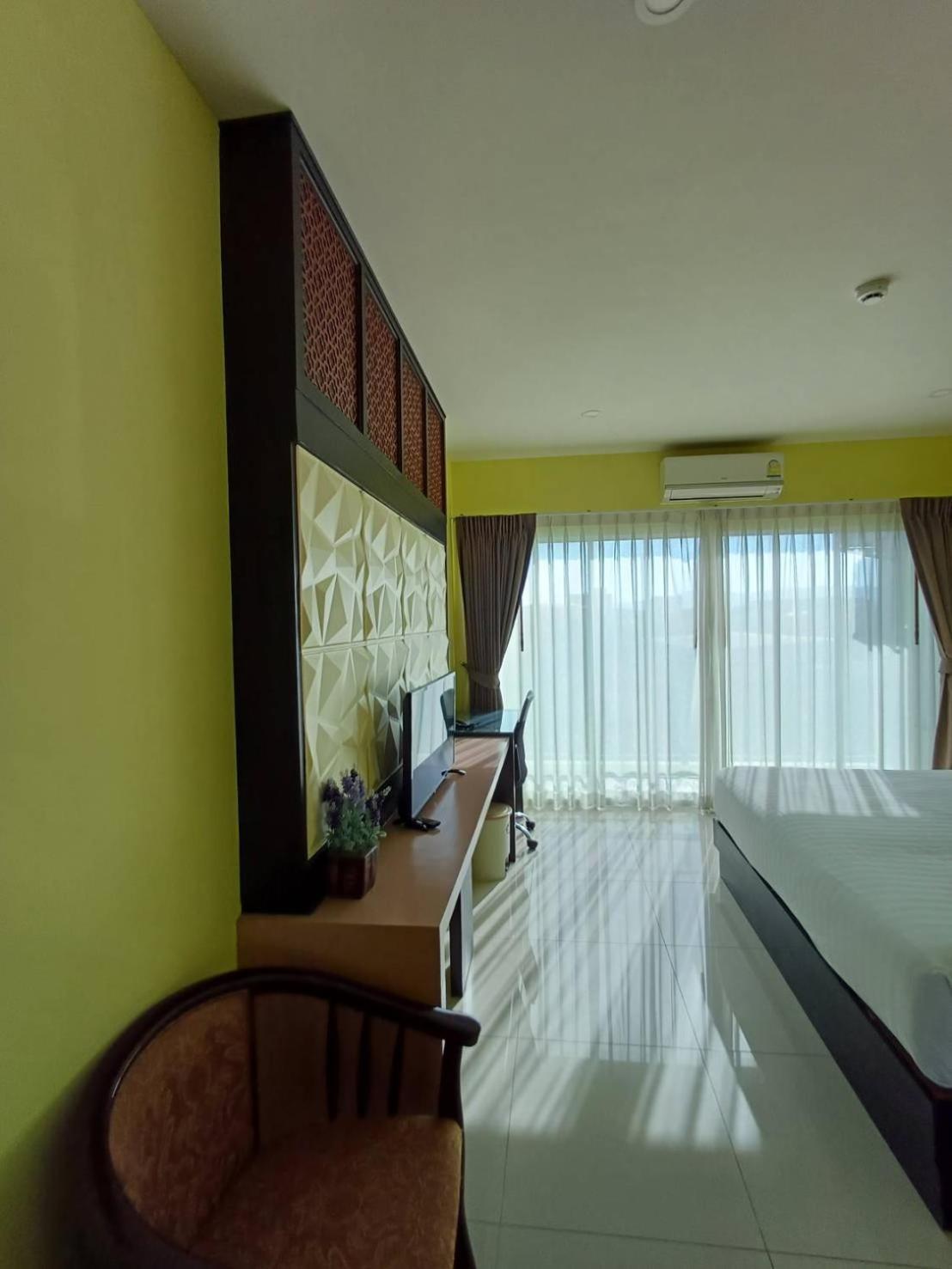 Phuket Chinoinn-Shaplus Certified Exteriör bild