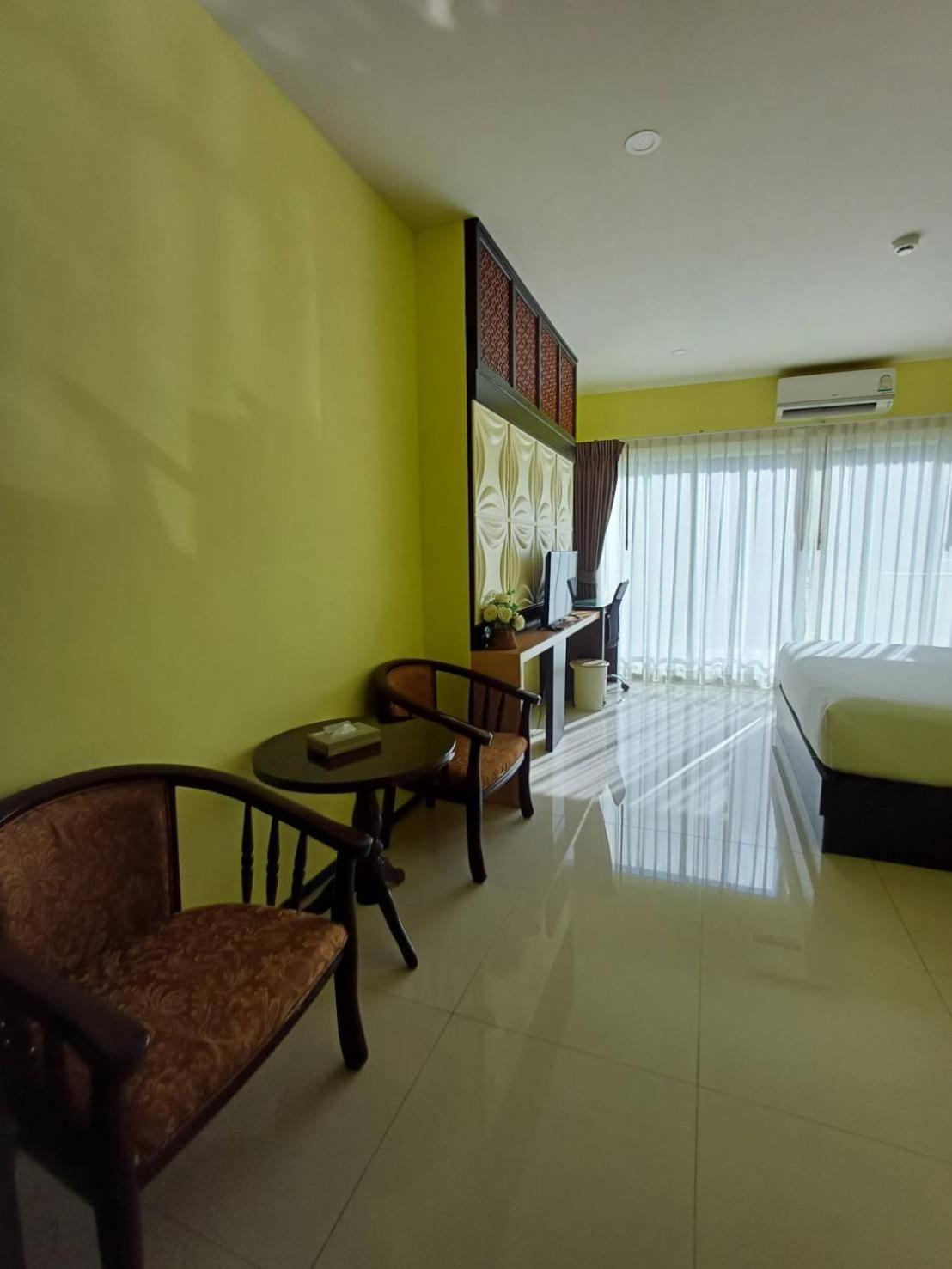 Phuket Chinoinn-Shaplus Certified Exteriör bild