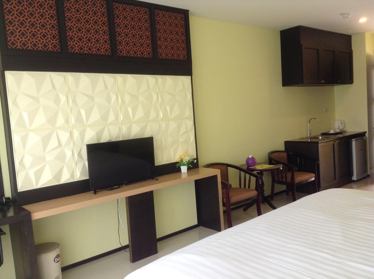 Phuket Chinoinn-Shaplus Certified Exteriör bild